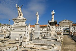 Cementerio La Reina, Cuba