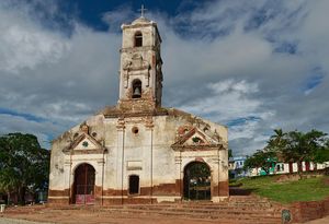 Iglesia de Santa Ana, Trinidad